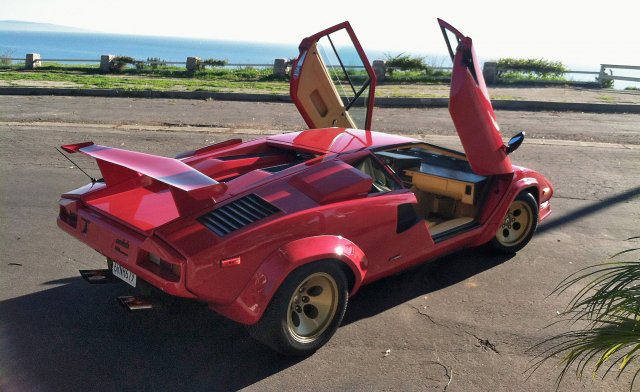 so-i-drove-an-88-lamborghini-countach-5000qv-column-car-and-driver-photo-677753-s-original.jpg